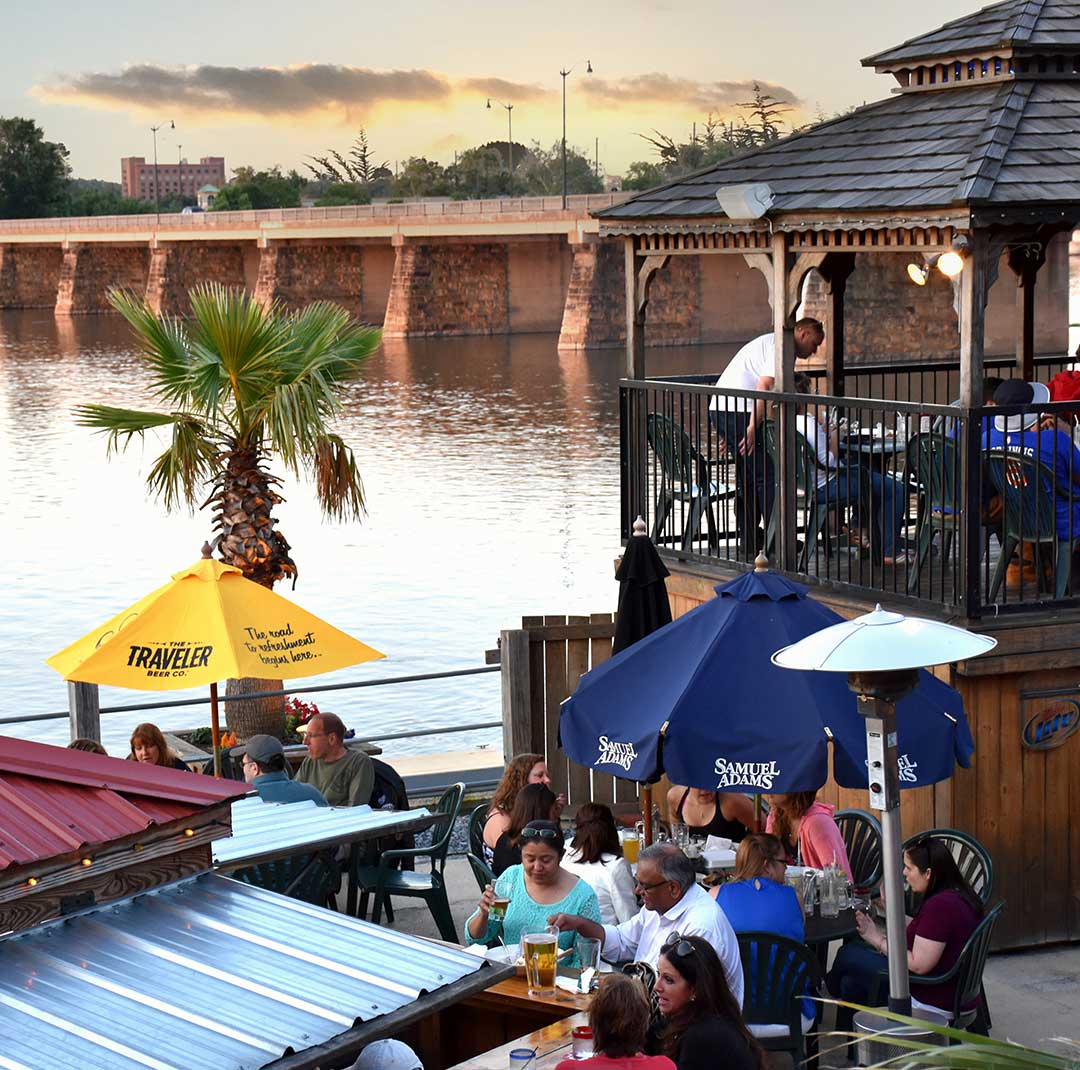 Dockside Willies ABOUT US